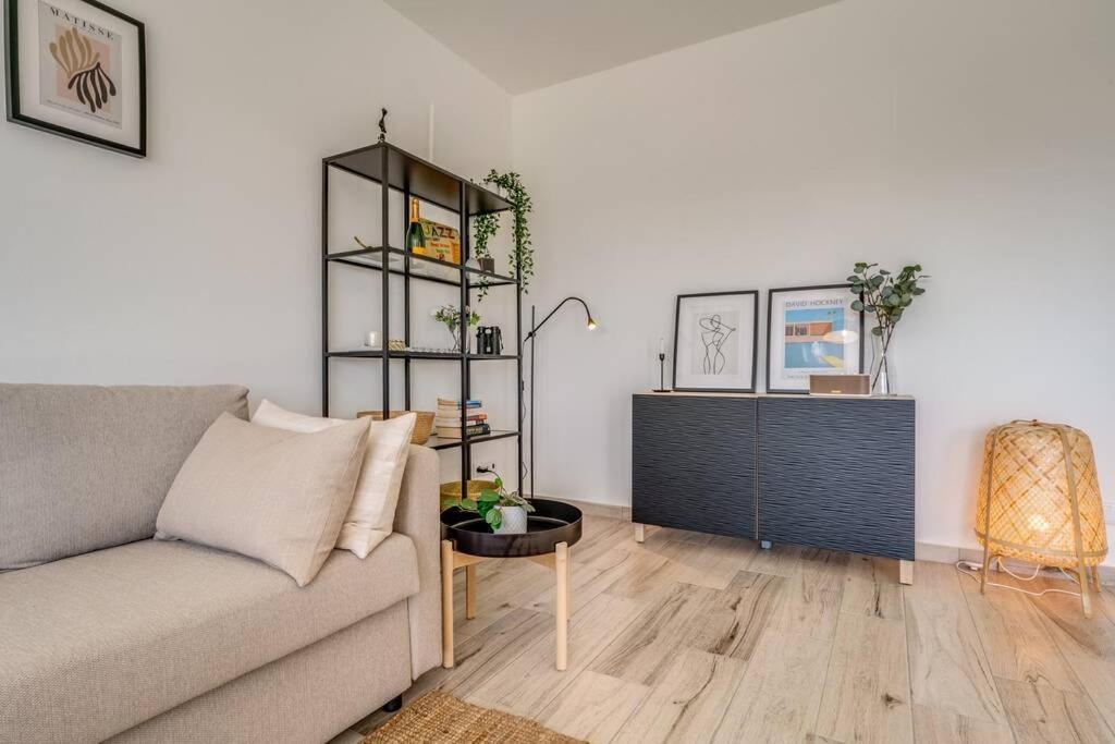 Happiness Apartment - 2Bedroom Apt In อัลเจซูร์ ภายนอก รูปภาพ