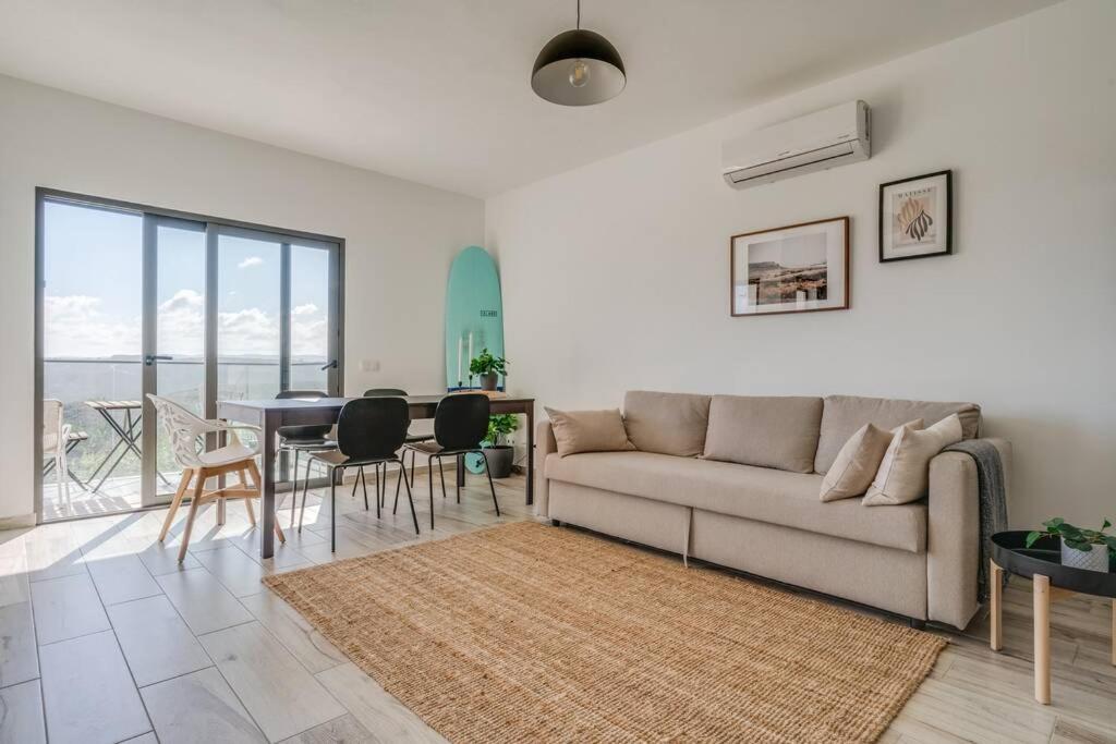 Happiness Apartment - 2Bedroom Apt In อัลเจซูร์ ภายนอก รูปภาพ