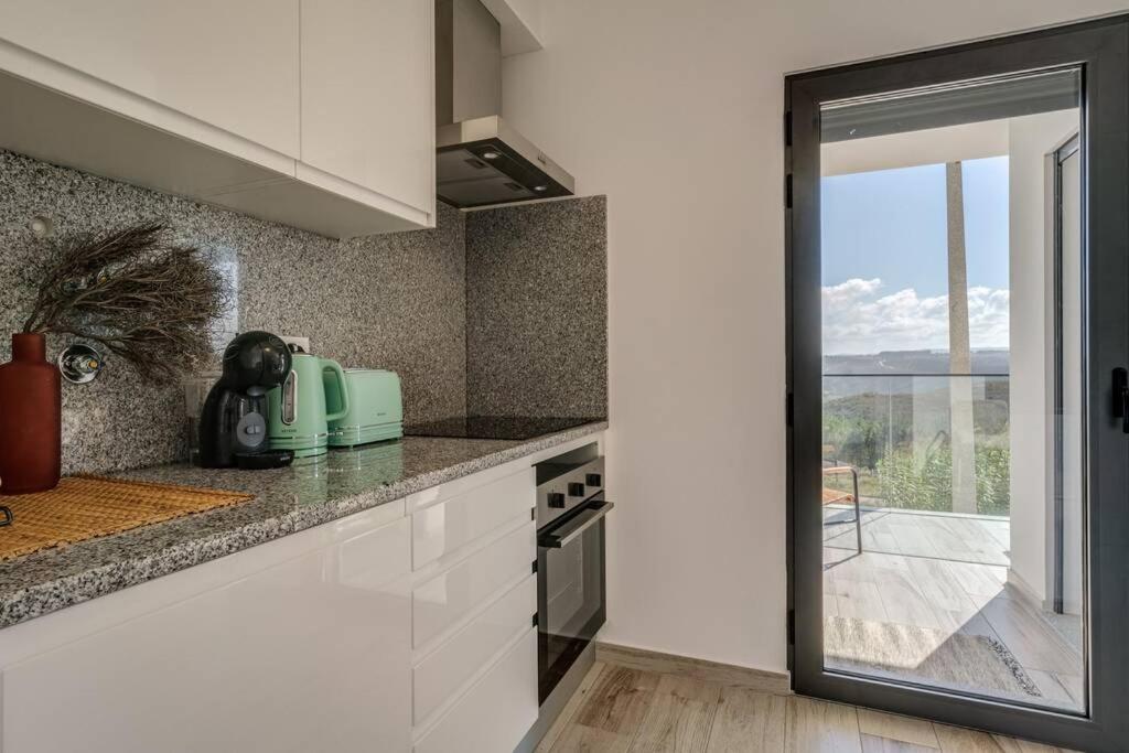 Happiness Apartment - 2Bedroom Apt In อัลเจซูร์ ภายนอก รูปภาพ